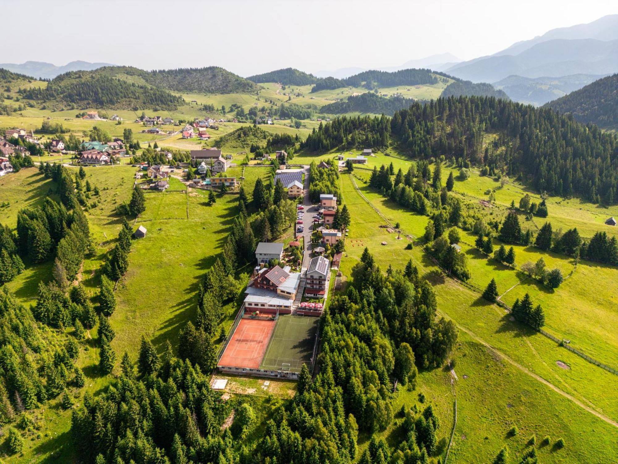 Resort Europark Fundata Zewnętrze zdjęcie